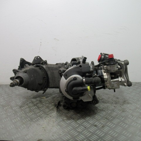 Piaggio 125 engine 2013 - engine,