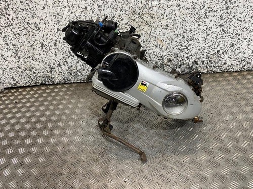 Piaggio vespa gts 125 - 08-18,